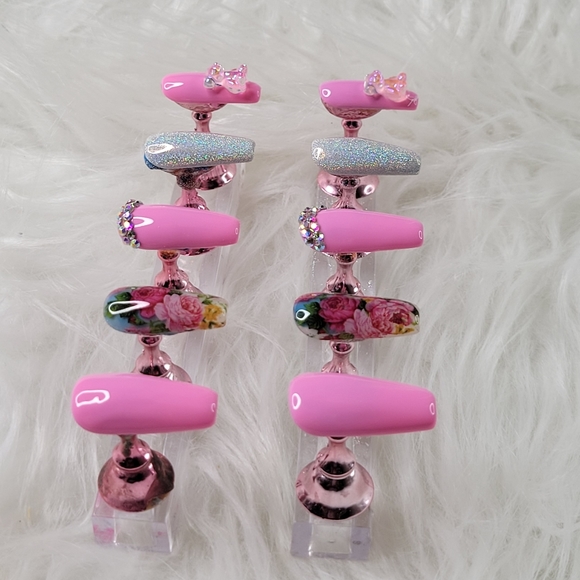 Press on nails - Picture 4 of 5